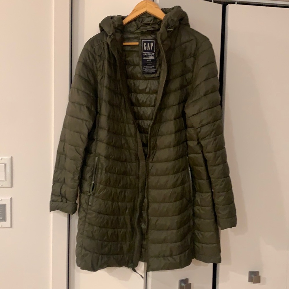 Gap rain coat